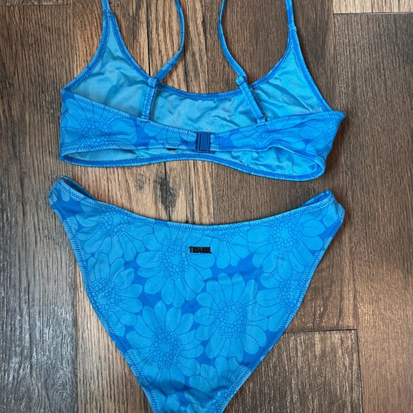 Triangl bikini - Picture 2 of 4